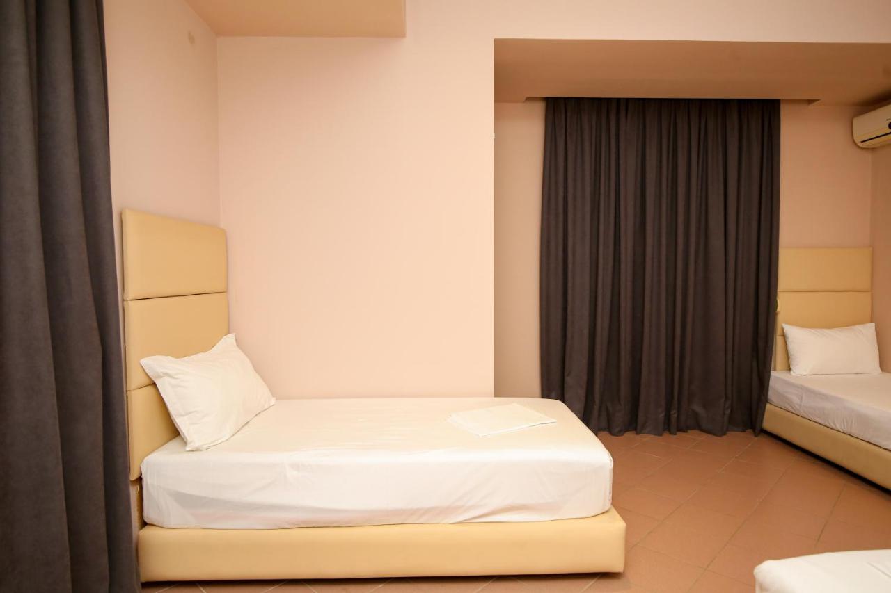 Hotel Aliko Vlorë Exterior foto