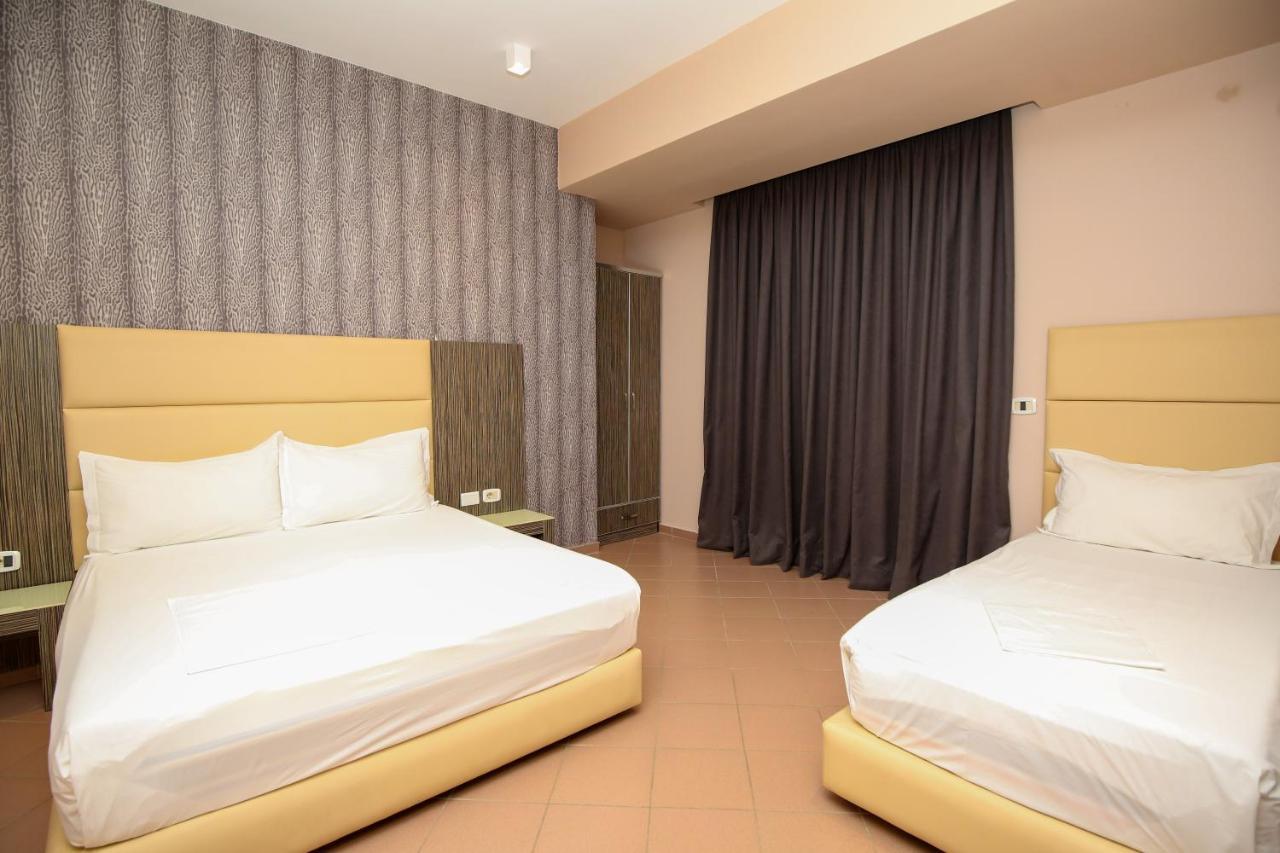 Hotel Aliko Vlorë Exterior foto